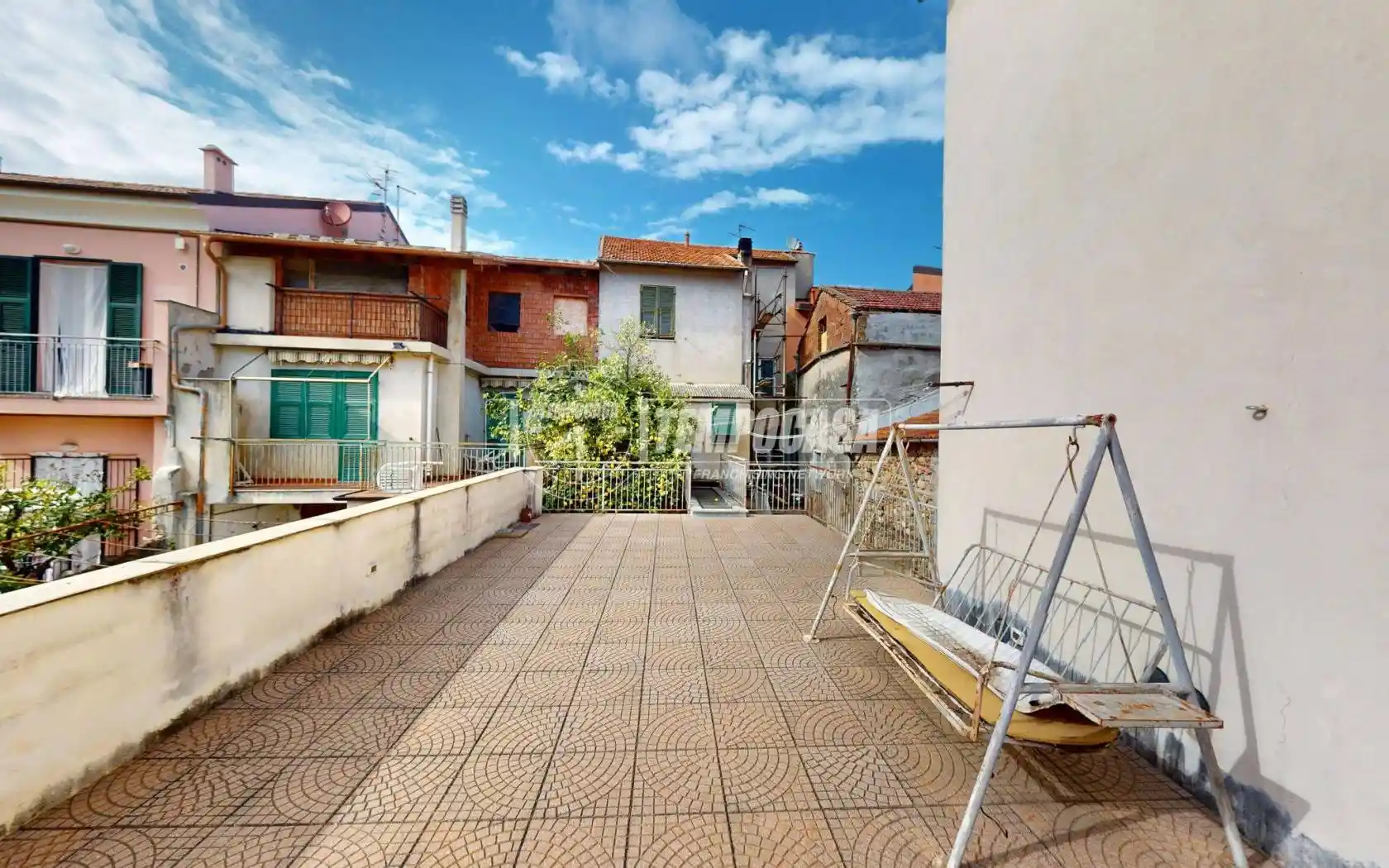 Casa indipendente in vendita a Albenga