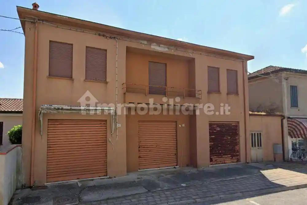Villa in vendita a Salara