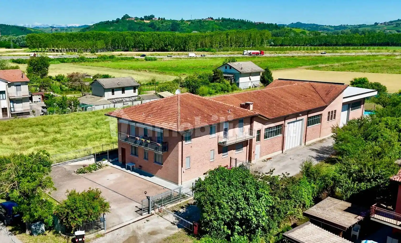 Casa indipendente in vendita a Alba