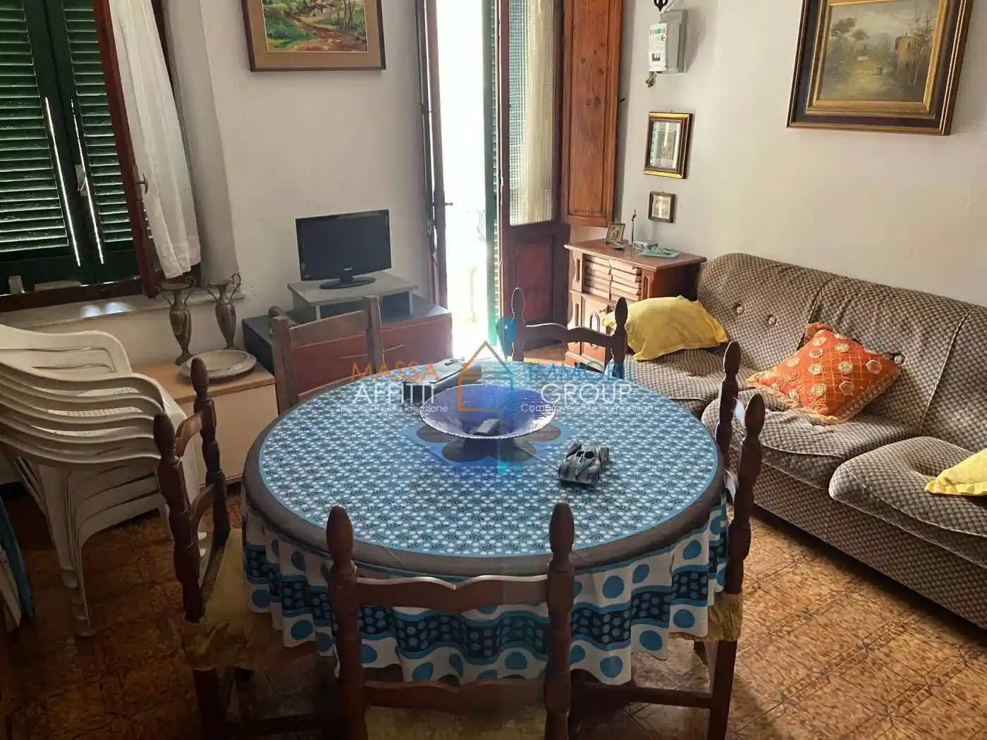 Casa indipendente in vendita a Massa