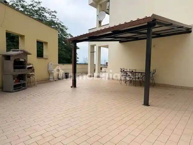 Villa in affitto a Montelibretti