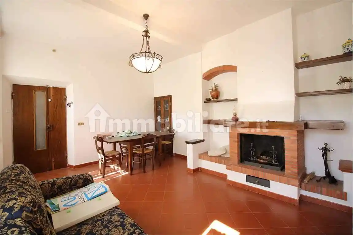 Appartamento in vendita a Buti