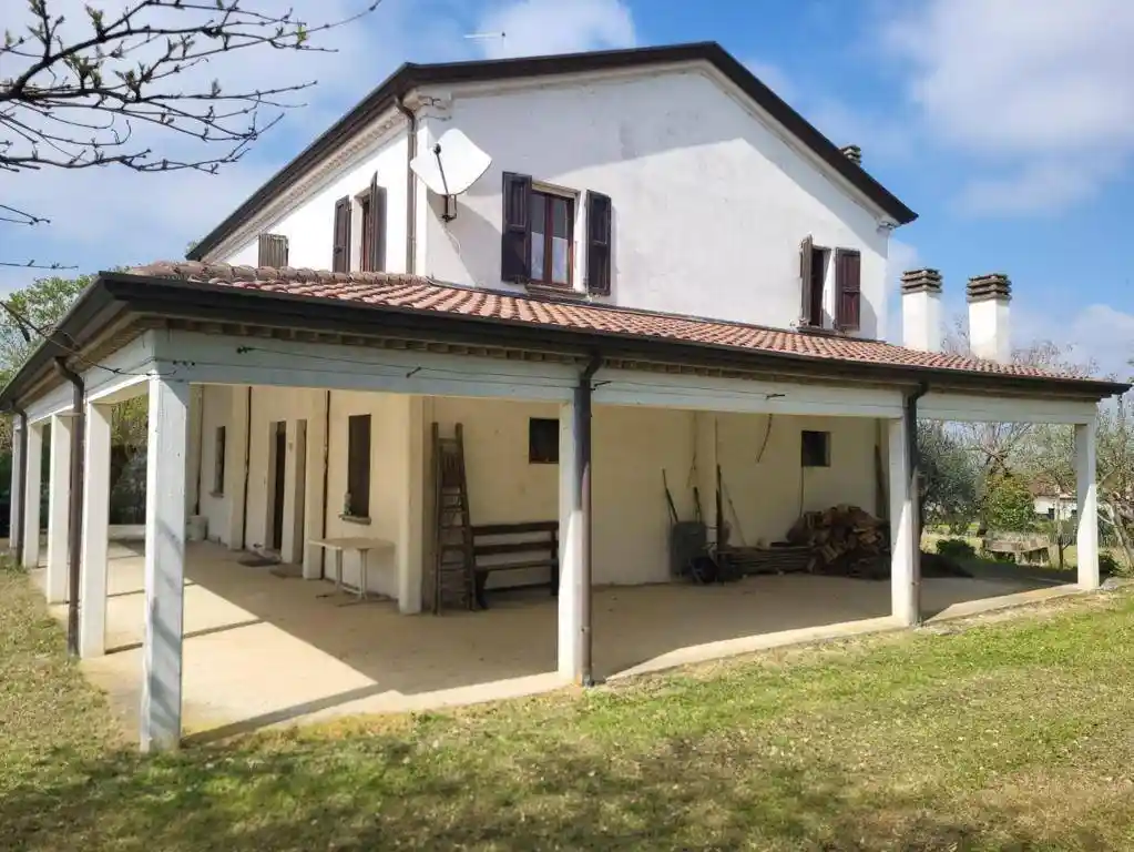 Villa in vendita a Montescudo - Montecolombo