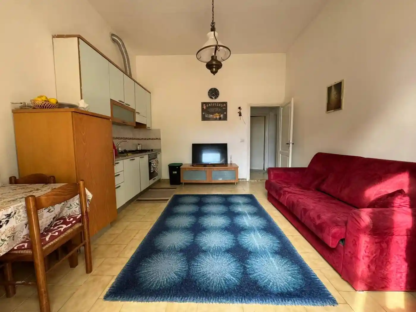 Appartamento in vendita a Capraia e Limite