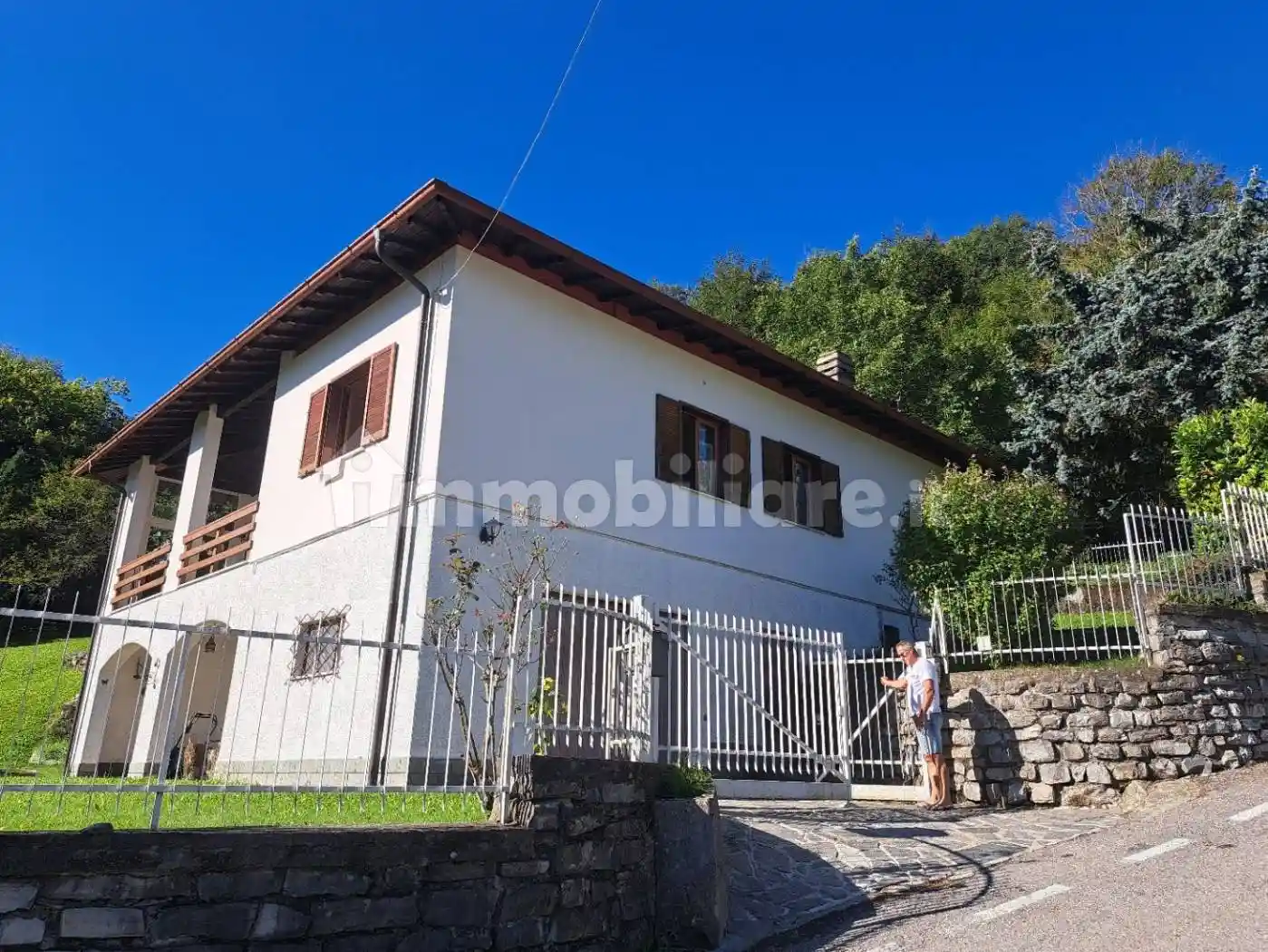 Villa in vendita a Cerano d'Intelvi