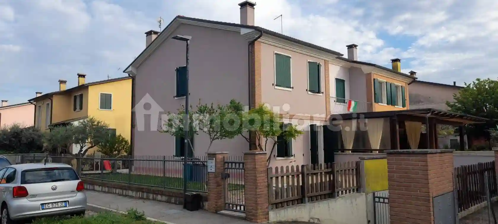 Villetta a schiera - foto 2