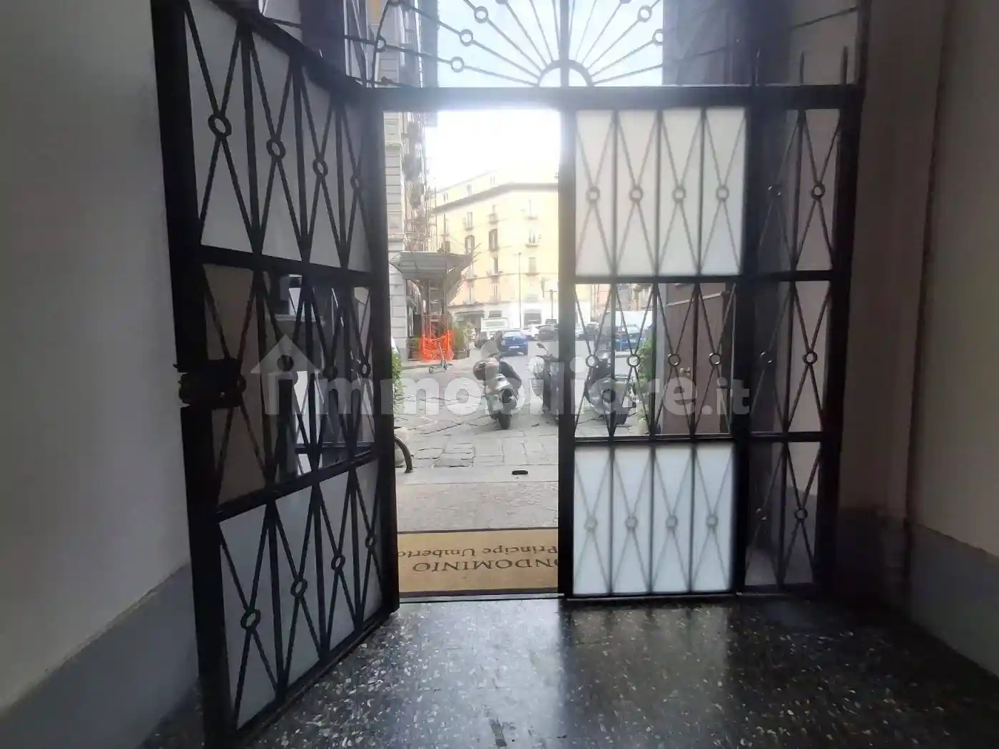 Appartamento in affitto a Napoli