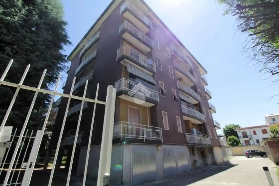 Appartamento in vendita a Sedriano