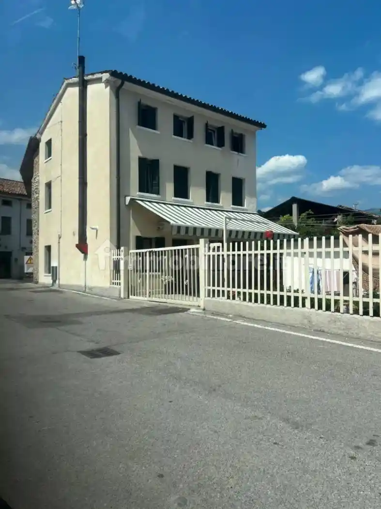 Villa in vendita a Pederobba