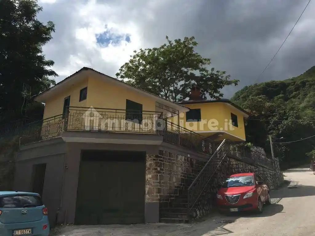 Villa in affitto a Summonte