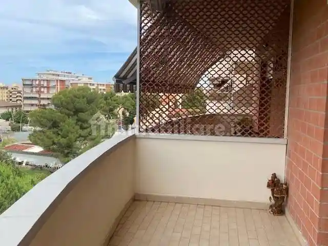 Appartamento in vendita a Livorno