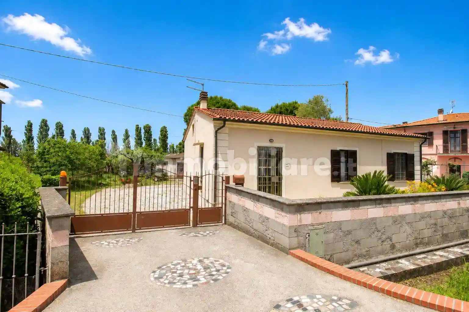 Villa - foto 2