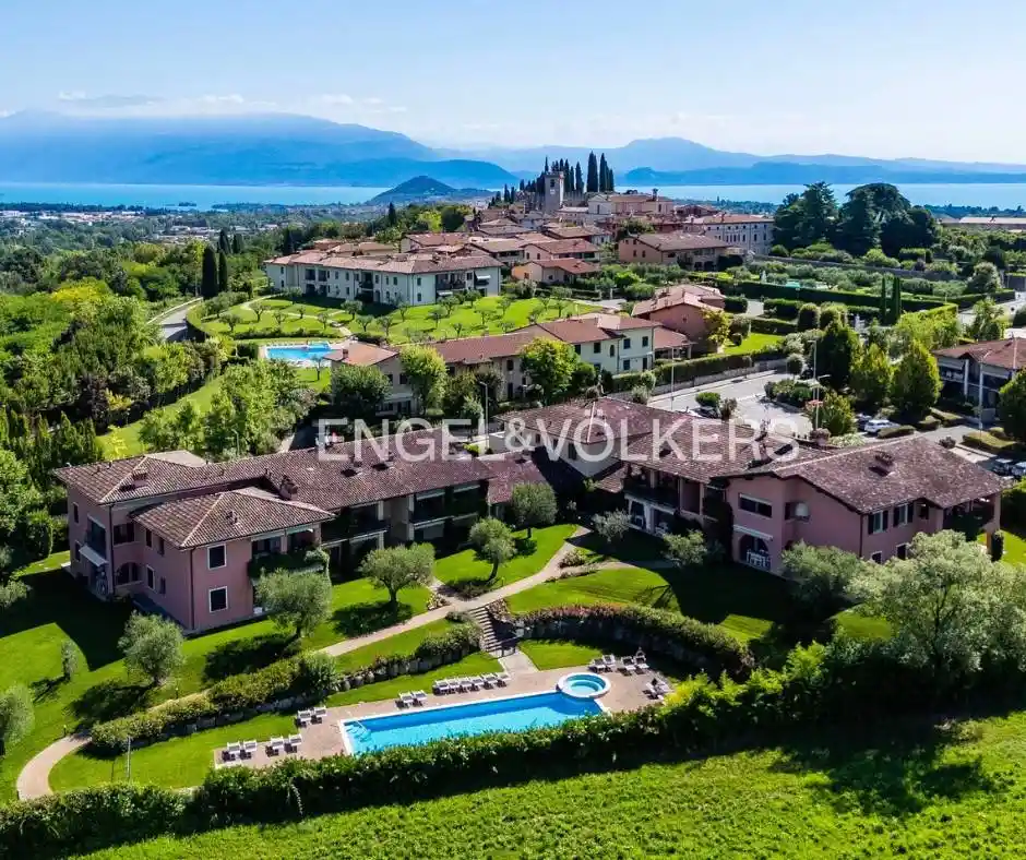 Appartamento in vendita a Soiano del Lago