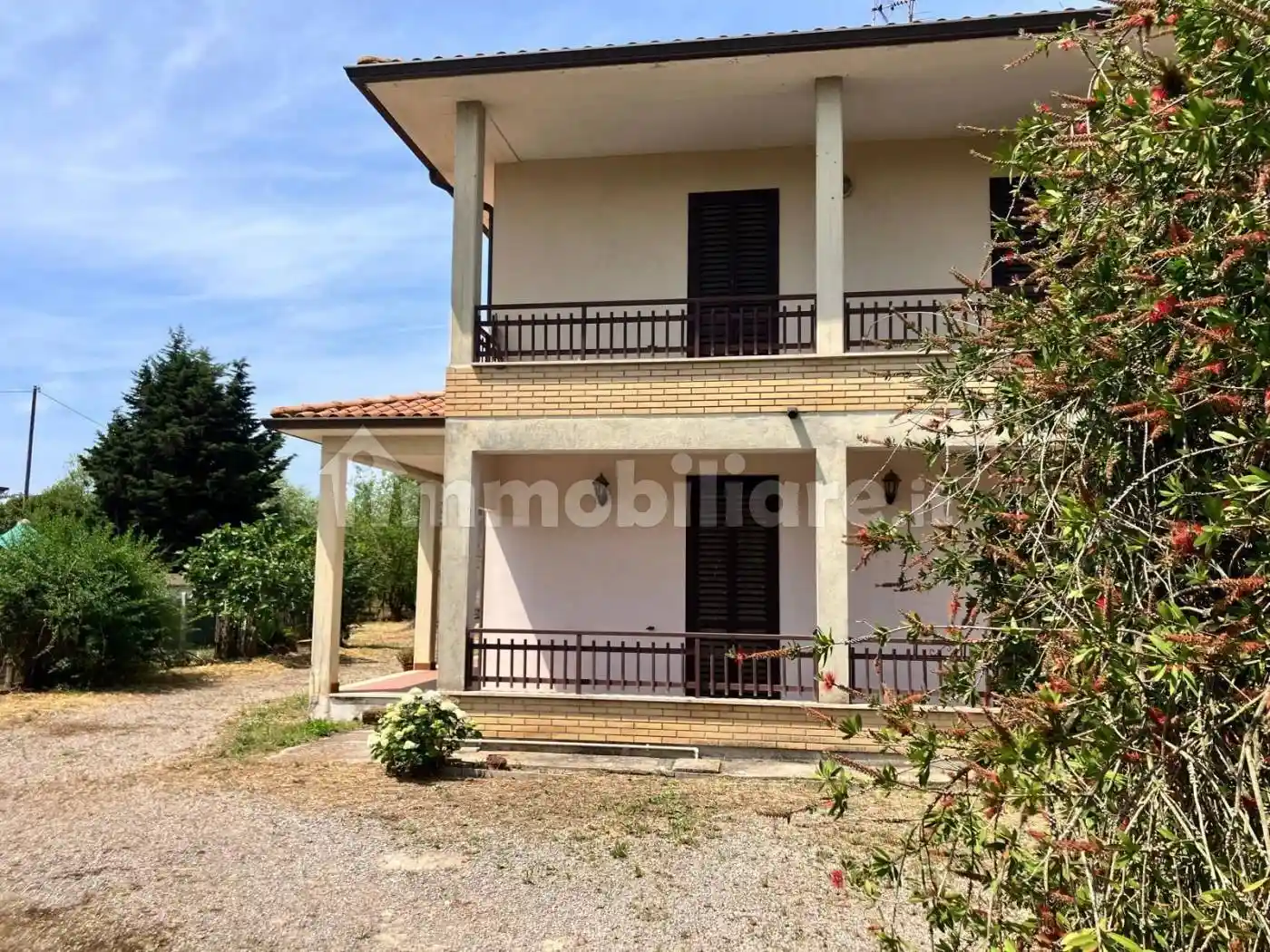 Rustico - Casale in vendita a Latina
