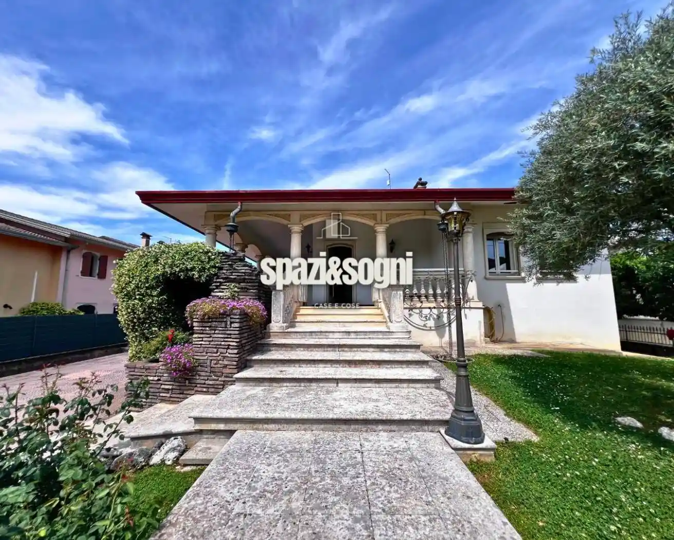 Villa in vendita a Nanto