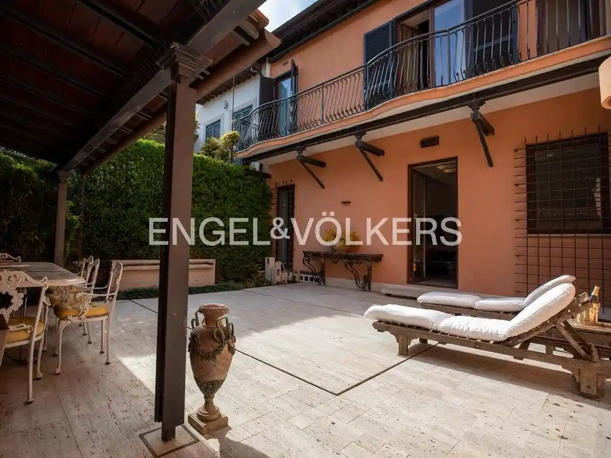 Casa indipendente in vendita a Roma