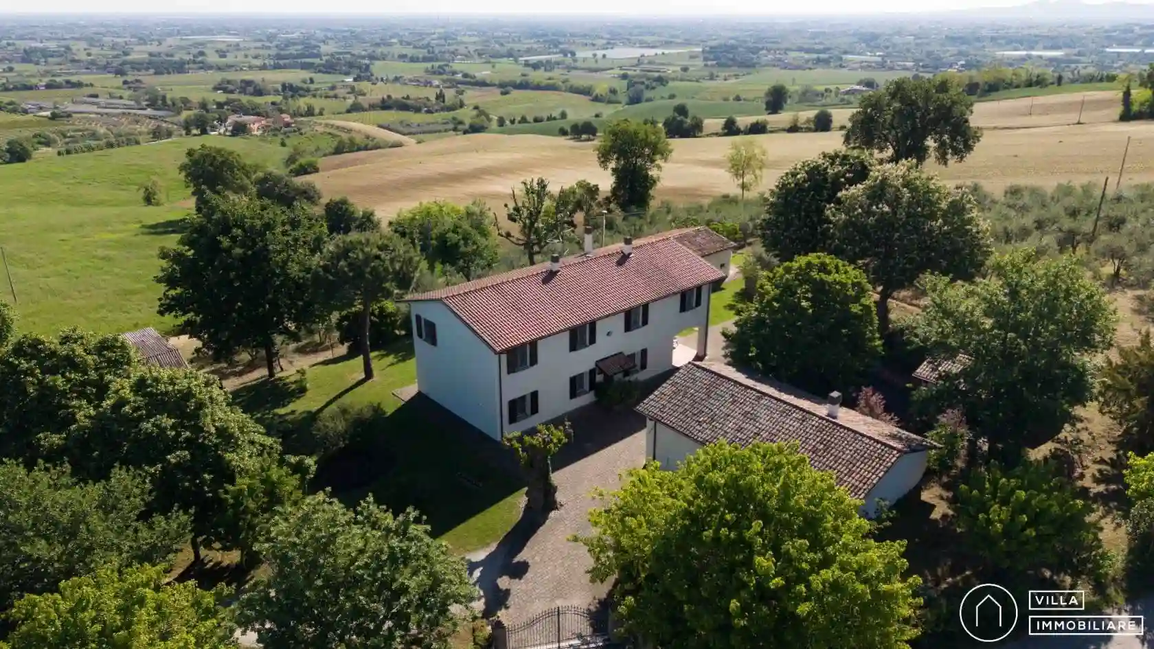 Villa - foto 2