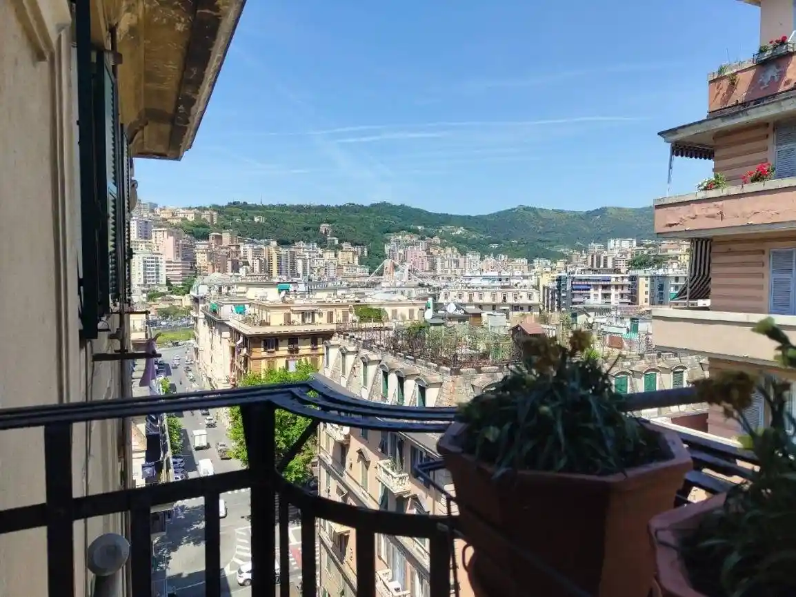 Appartamento in asta a Genova