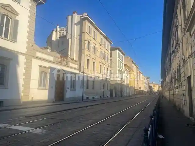 Palazzo - Edificio in vendita a Firenze
