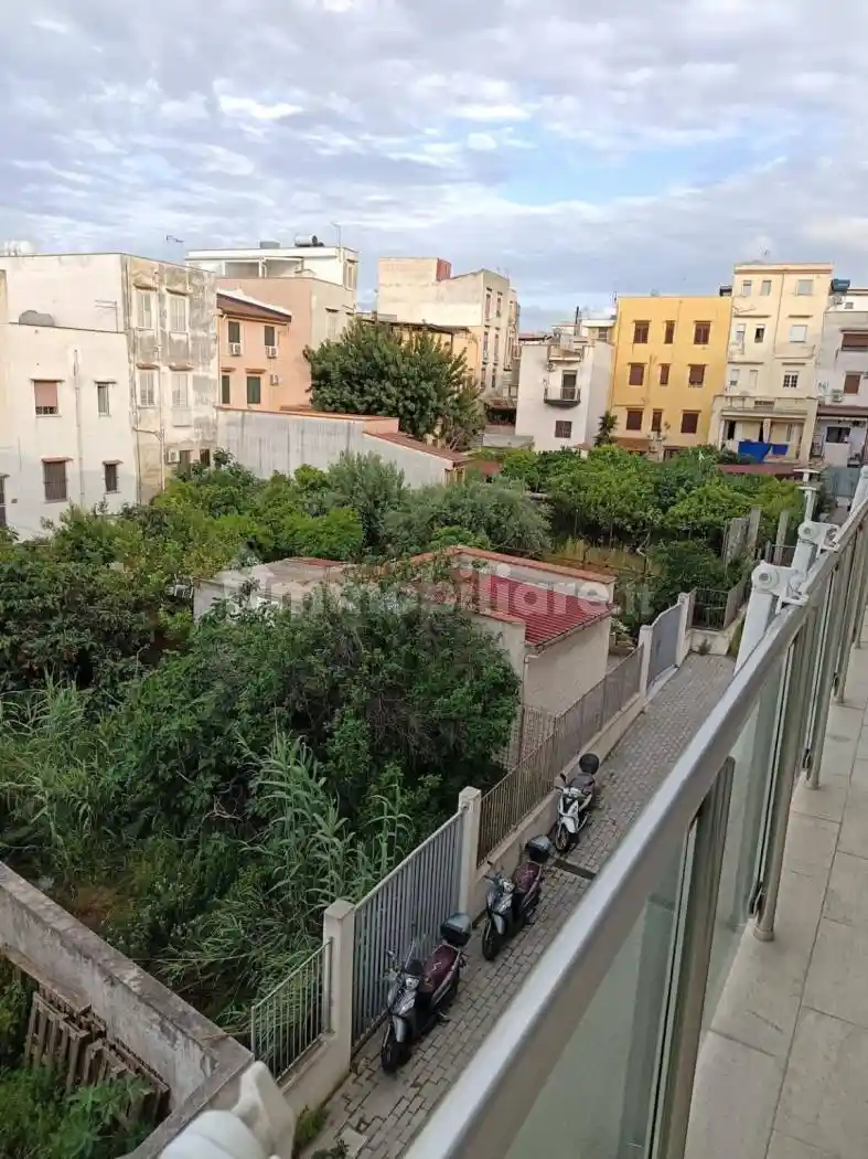 Appartamento in affitto a Palermo