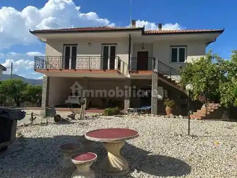 Villa in vendita a Albenga