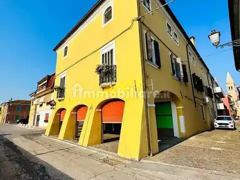 Villa in vendita a Loreo