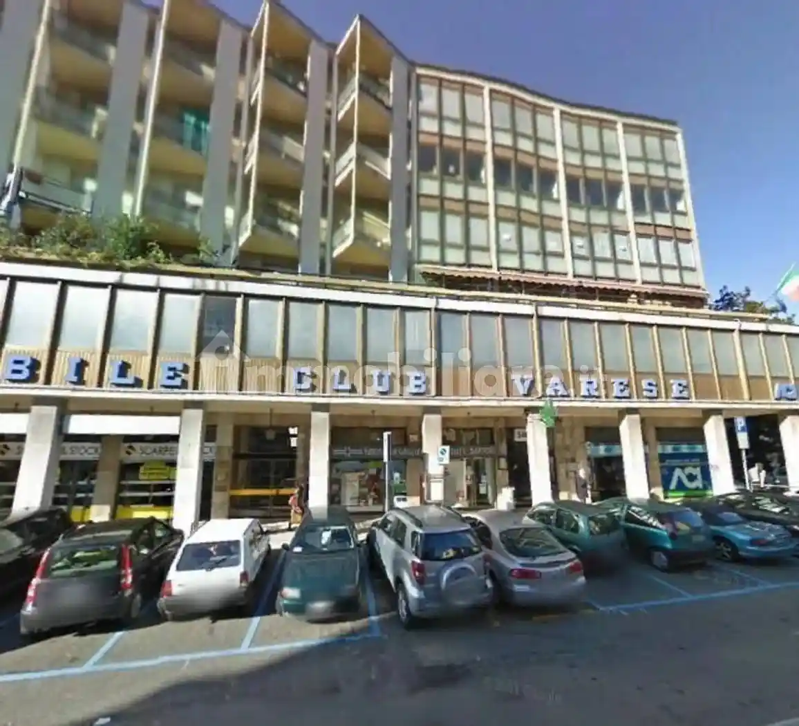 Appartamento in vendita a Varese