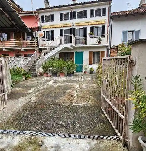 Villa in vendita a Borgo San Martino