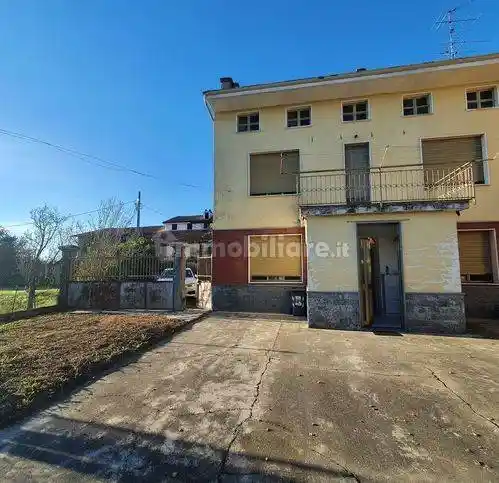 Villa in vendita a Valmacca