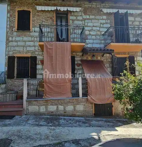 Villa in vendita a Ozzano Monferrato