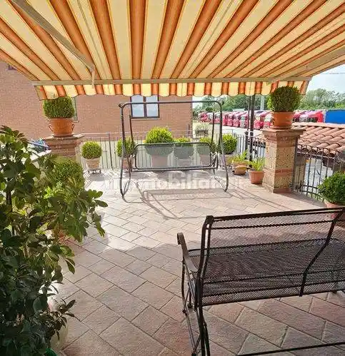 Villa in vendita a Casale Monferrato