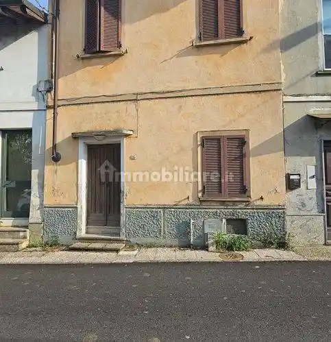 Villa in vendita a Casale Monferrato