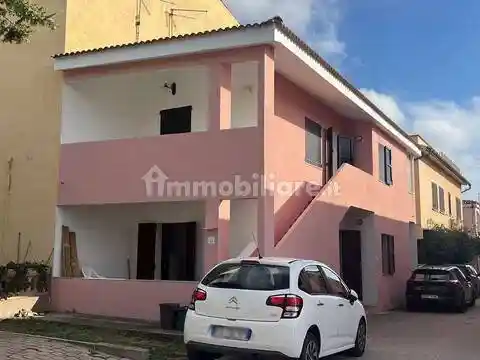 Appartamento in vendita a Trinità d'Agultu e Vignola