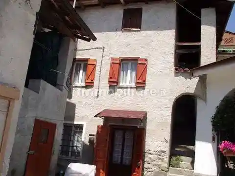 Villa in vendita a Borghetto di Borbera