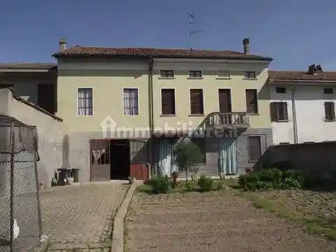 Villa in vendita a Alluvioni Piovera