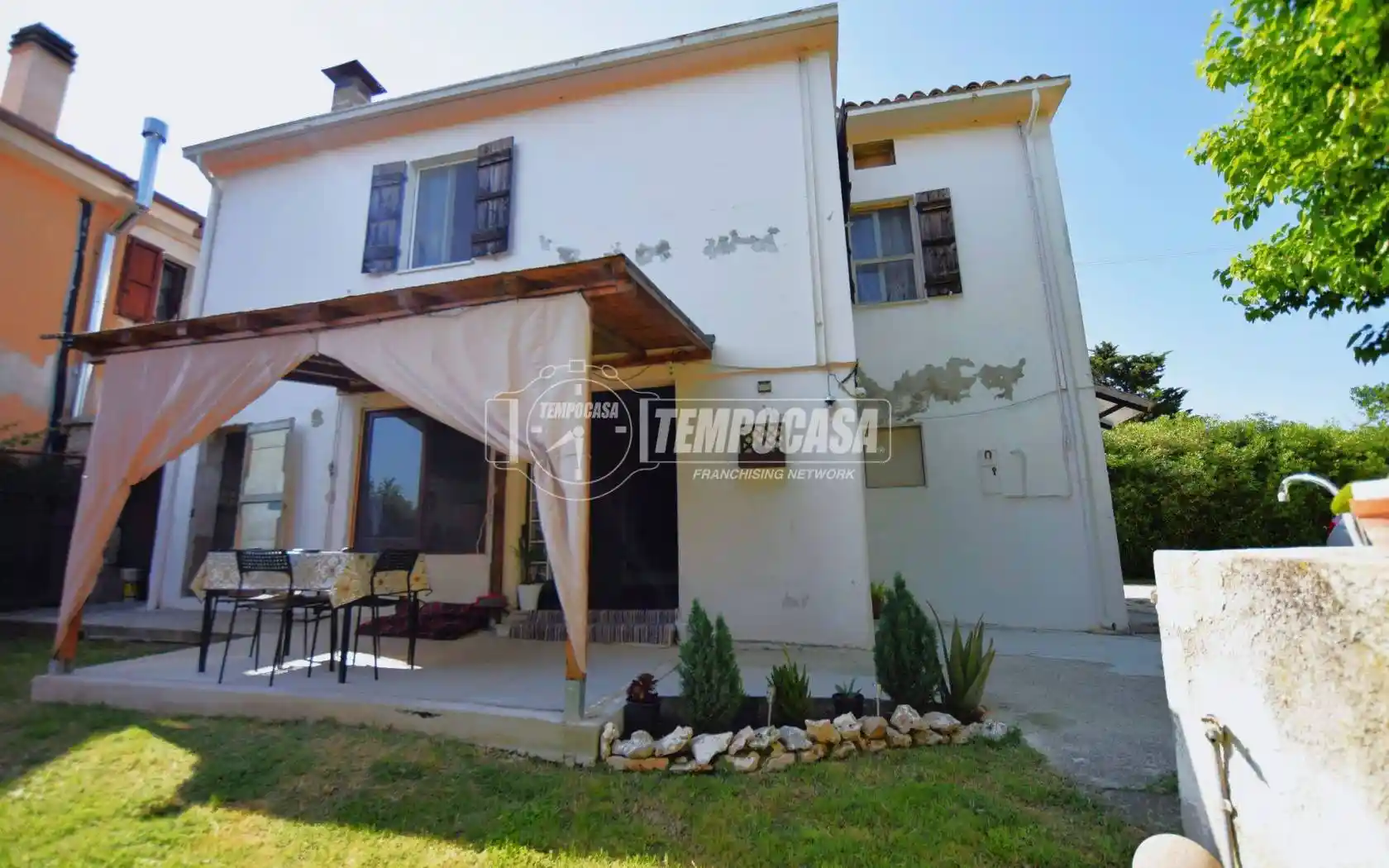 Casa indipendente in vendita a Trecastelli
