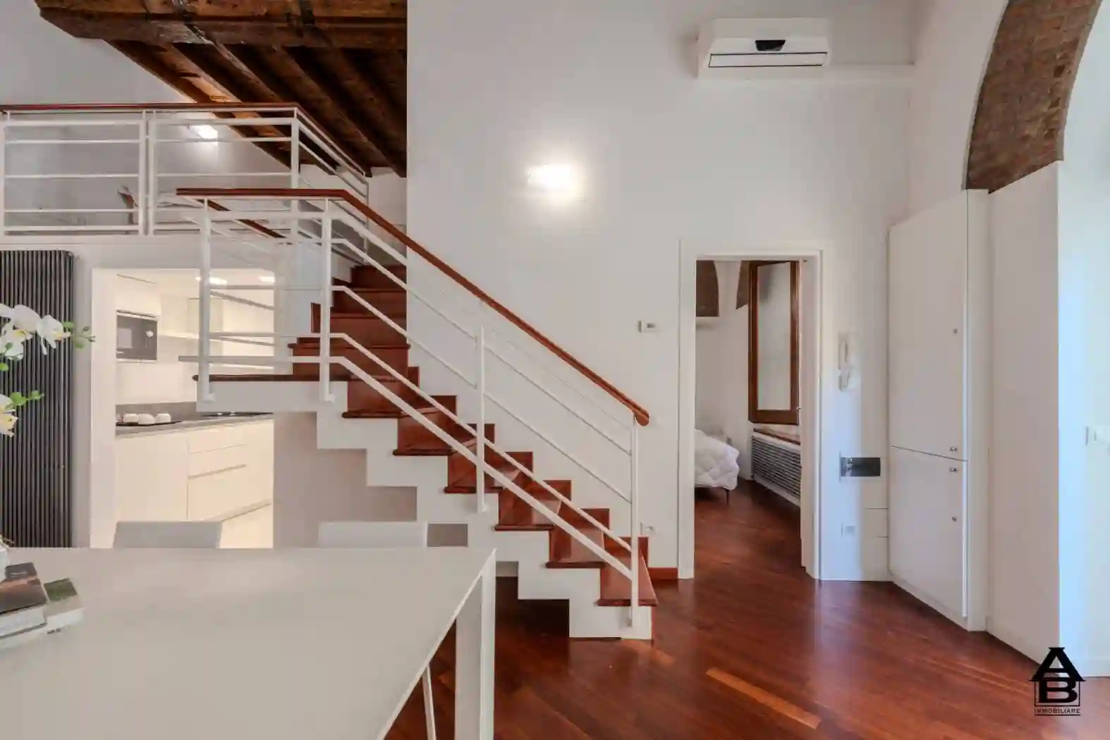 Loft - foto 4