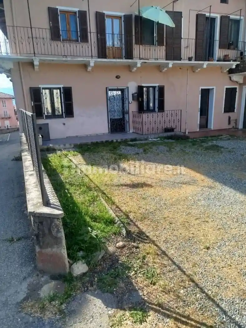 Appartamento in affitto a Viverone
