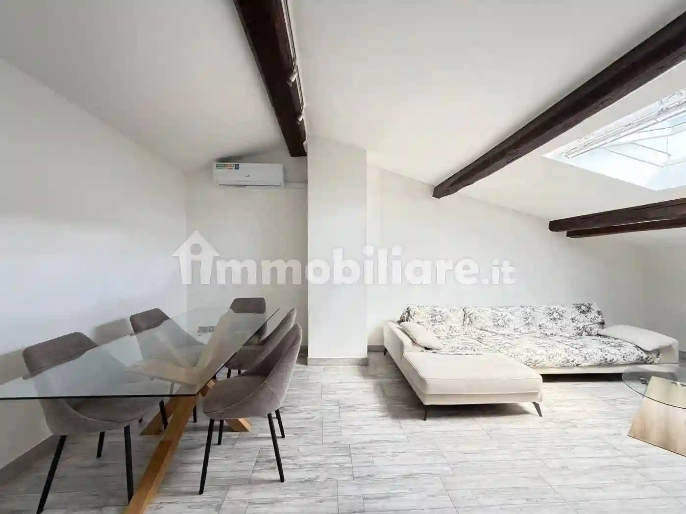 Loft - foto 3