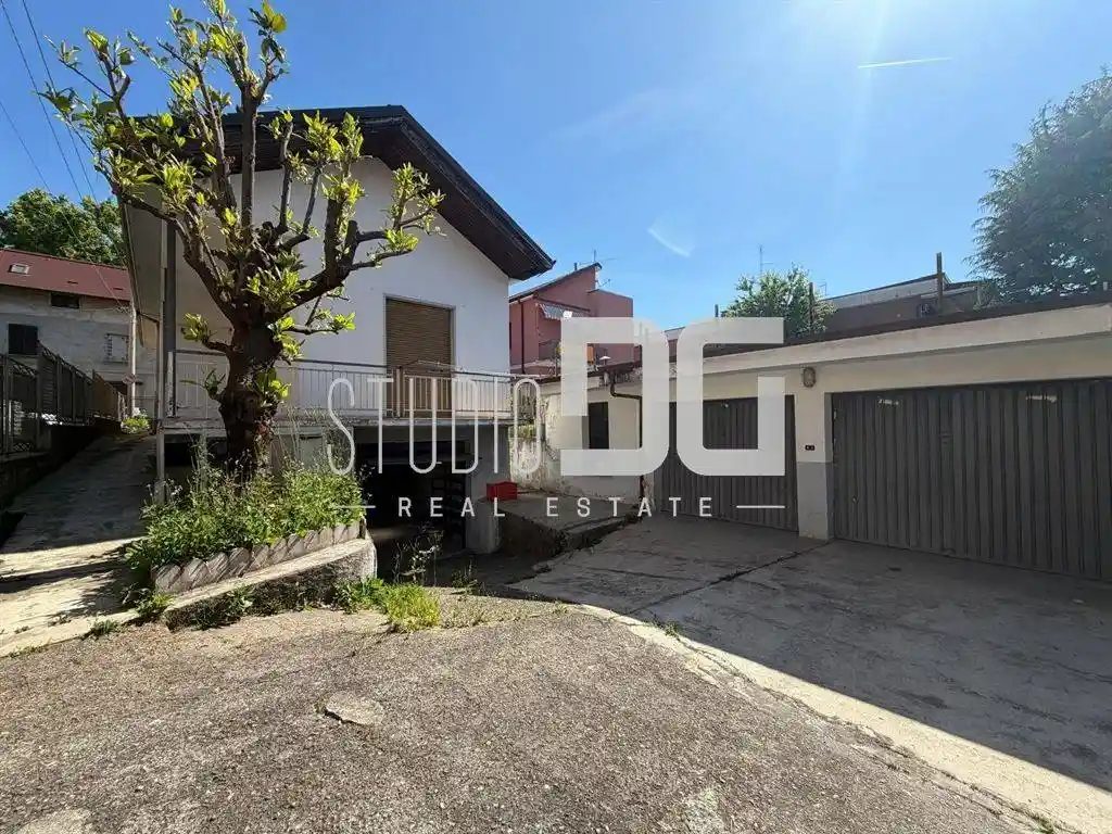 Villa in vendita a Cesano Maderno