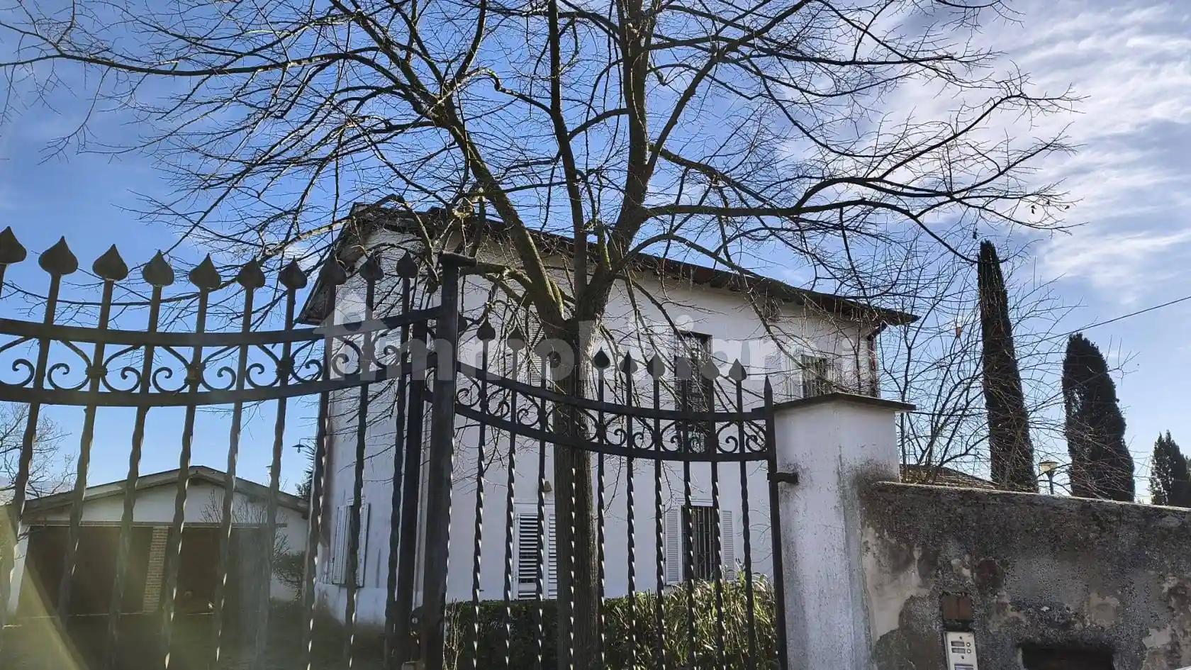 Rustico - Casale in vendita a Latina