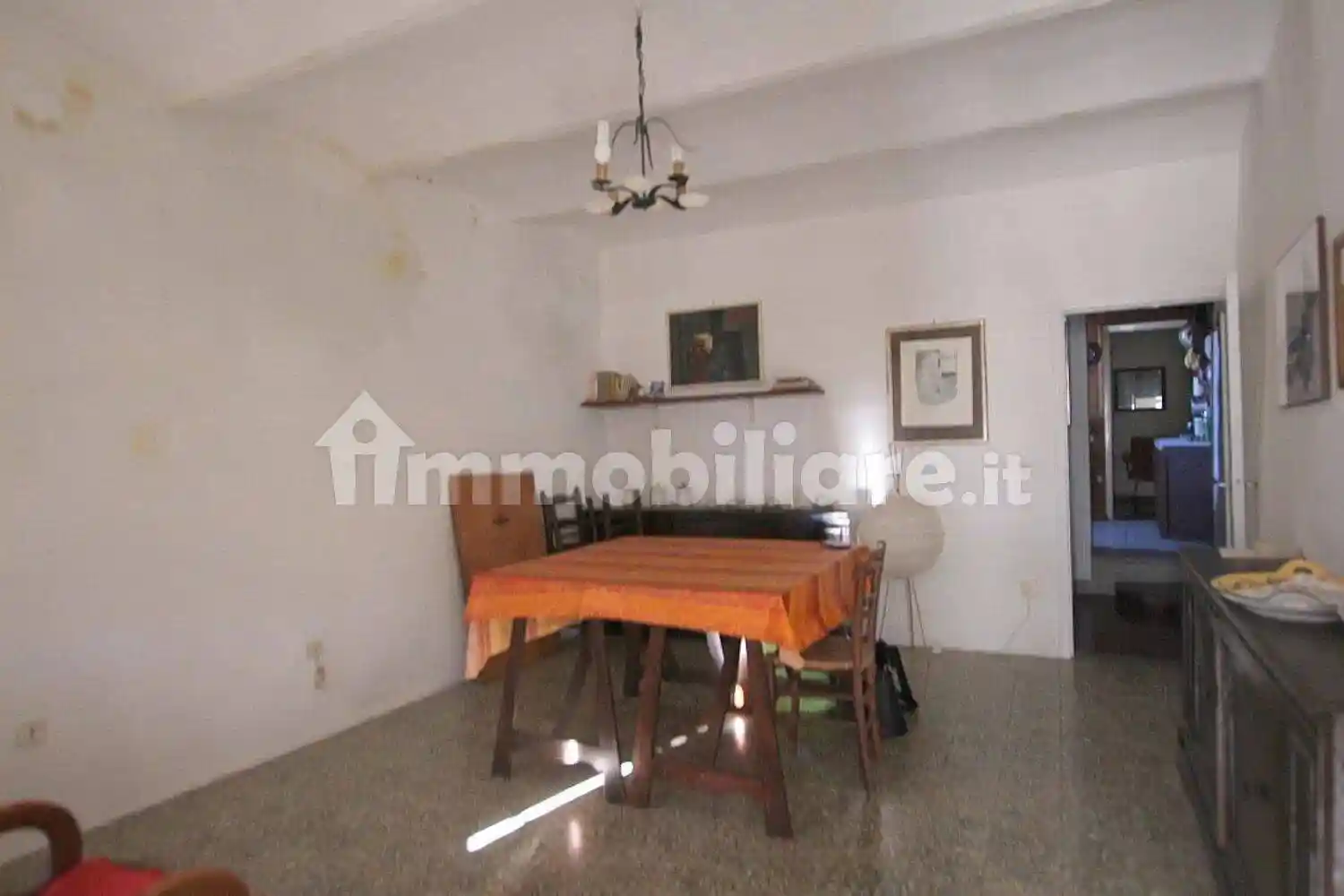 Appartamento in vendita a Volterra