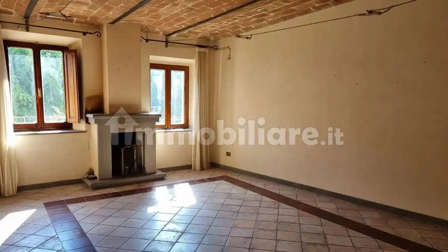 Appartamento in vendita a Volterra