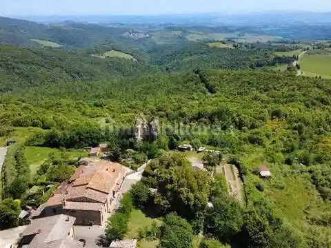 Appartamento in vendita a Volterra