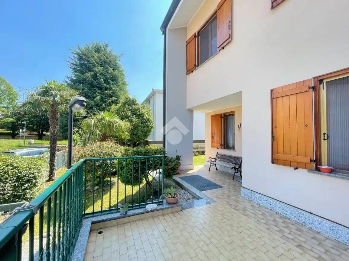 Villetta a schiera in vendita a Saronno