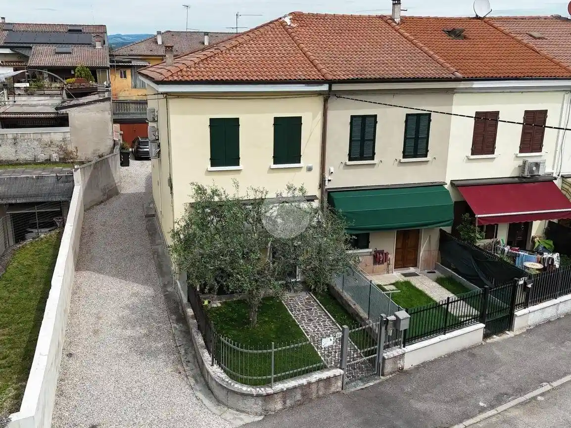 Casa indipendente in vendita a Zevio