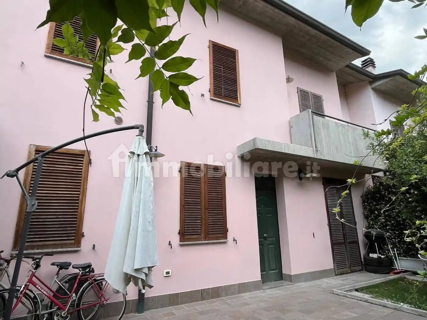 Casa indipendente in vendita a Massa Lombarda