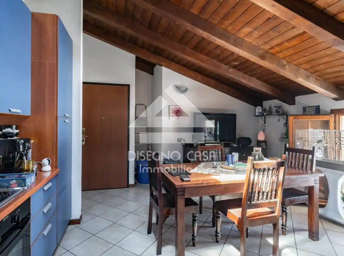 Appartamento in vendita a Civate