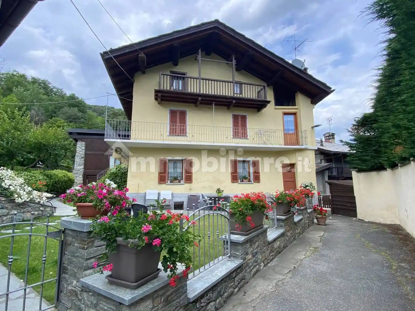 Casa indipendente in vendita a Challand-Saint-Victor
