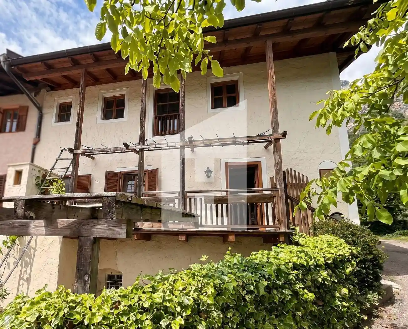 Villa in vendita a Cortaccia sulla Strada del Vino